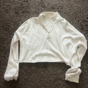 Cropped white longsleeve